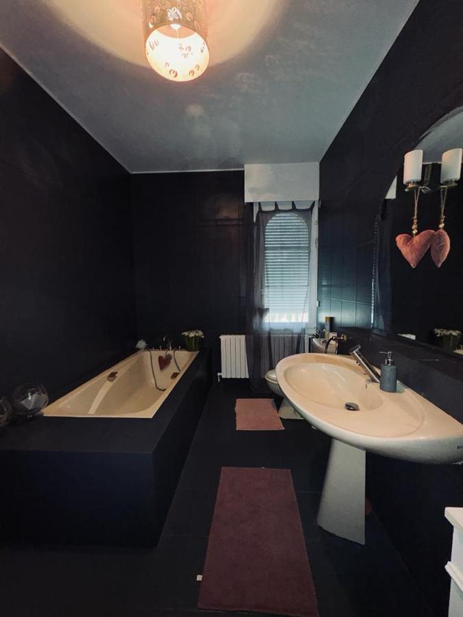 La Demeure D'Iris Bed & Breakfast Bougival Eksteriør bilde